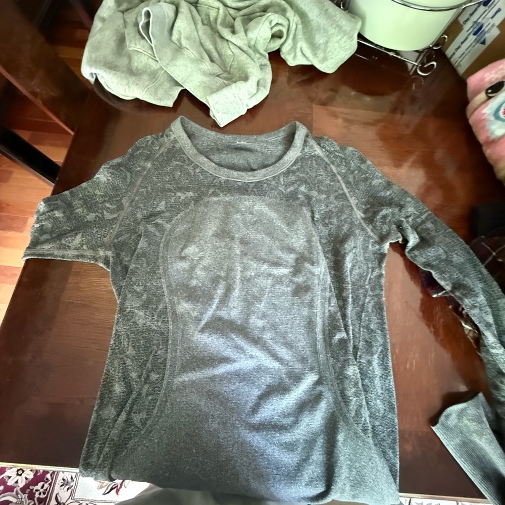 Lululemon vintage long sleeve